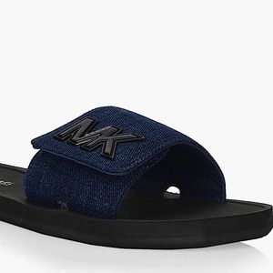 New Authentic Michael Kors Denim Slide 🖤💙